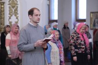 2-В канун Недели о блудном сыне Преосвященнейший епископ Амфилохий совершил Всенощное бдение в Свято-Андреевском кафедральном соборе