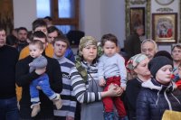 15-В канун Недели о блудном сыне Преосвященнейший епископ Амфилохий совершил Всенощное бдение в Свято-Андреевском кафедральном соборе
