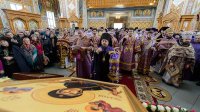 3-Управляющий Усть-Каменогорской и Семипалатинской епархией принял участие в торжествах по случаю принесения ковчега с частью пояса Пресвятой Богородицы