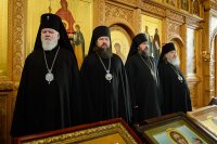 35-Управляющий Усть-Каменогорской и Семипалатинской епархией принял участие в торжествах по случаю принесения ковчега с частью пояса Пресвятой Богородицы
