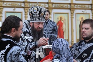 В Великую Среду епископ Амфилохий совершил последнюю Литургию Преждеосвященных Даров в 2017 году