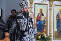 11-В Великую Среду епископ Амфилохий совершил последнюю Литургию Преждеосвященных Даров в 2017 году