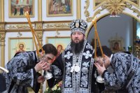 19-В Великую Среду епископ Амфилохий совершил последнюю Литургию Преждеосвященных Даров в 2017 году