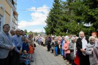 1-Епископ Усть-Каменогорский и Семипалатинский Амфилохий принял участие в крестном ходе, совершенном в праздник апостолов Петра и Павла в городе Петропавловске