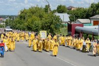 26-Епископ Усть-Каменогорский и Семипалатинский Амфилохий принял участие в крестном ходе, совершенном в праздник апостолов Петра и Павла в городе Петропавловске
