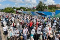 28-Епископ Усть-Каменогорский и Семипалатинский Амфилохий принял участие в крестном ходе, совершенном в праздник апостолов Петра и Павла в городе Петропавловске