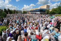 55-Епископ Усть-Каменогорский и Семипалатинский Амфилохий принял участие в крестном ходе, совершенном в праздник апостолов Петра и Павла в городе Петропавловске