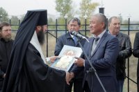 21-Епископ Амфилохий освятил часовню в селе Прапорщиково