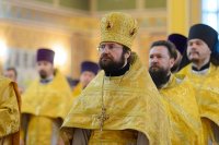 2-Епископ Амфилохий сослужил Главе Казахстанского Митрополичьего округа в главном храме страны