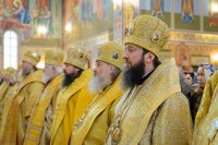 10-Епископ Амфилохий сослужил Главе Казахстанского Митрополичьего округа в главном храме страны