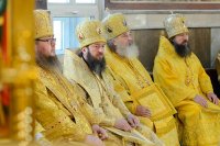 18-Епископ Амфилохий сослужил Главе Казахстанского Митрополичьего округа в главном храме страны