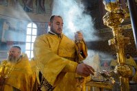 26-Епископ Амфилохий сослужил Главе Казахстанского Митрополичьего округа в главном храме страны