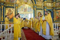 29-Епископ Амфилохий сослужил Главе Казахстанского Митрополичьего округа в главном храме страны
