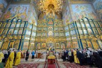 42-Епископ Амфилохий сослужил Главе Казахстанского Митрополичьего округа в главном храме страны