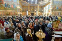 44-Епископ Амфилохий сослужил Главе Казахстанского Митрополичьего округа в главном храме страны
