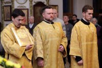 9-В канун праздника святого апостола Андрея Первозванного епископ Амфилохий совершил всенощное бдение в кафедральном соборе города Усть-Каменогорска