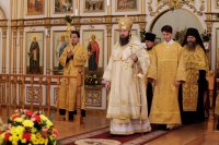 13-В канун праздника святого апостола Андрея Первозванного епископ Амфилохий совершил всенощное бдение в кафедральном соборе города Усть-Каменогорска