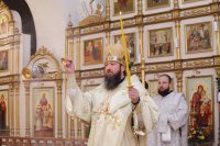 14-В канун праздника святого апостола Андрея Первозванного епископ Амфилохий совершил всенощное бдение в кафедральном соборе города Усть-Каменогорска