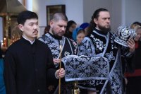 4-«Слава страстем Твоим, Христе». Утреня с чтением двенадцати Страстных Евангелий в Свято-Андреевском кафедральном соборе