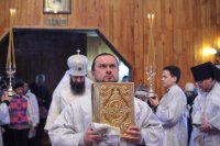 15-Служение епископа Амфилохия в Неделю пред Богоявлением