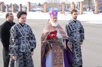 2-«Града Сионска взыскующе, под Твой покров, Дева Чистая, днесь притекаем». Соборное служение Литургии Преждеосвященных Даров в день празднования явления Державной иконы Пресвятой Богородицы