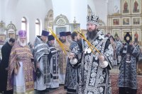 17-«Града Сионска взыскующе, под Твой покров, Дева Чистая, днесь притекаем». Соборное служение Литургии Преждеосвященных Даров в день празднования явления Державной иконы Пресвятой Богородицы