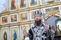 13-«Бездну заключивый мертв зрится, и смирною, и плащаницею обвився, во гробе полагается, яко смертный, Безсмертный». Великая и преблагословенная Суббота в Усть-Каменогорске