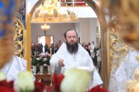 19-«Бездну заключивый мертв зрится, и смирною, и плащаницею обвився, во гробе полагается, яко смертный, Безсмертный». Великая и преблагословенная Суббота в Усть-Каменогорске