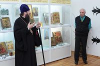12-Выставка «Воскресения день» открылась в областном архитектурно-этнографическом и природно-ландшафтном музее-заповеднике