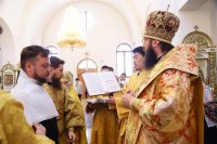 14-Служение епископа Амфилохия в Неделю 6-ю по Пятидесятнице в Андреевском кафедральном Соборе
