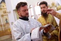 17-Служение епископа Амфилохия в Неделю 6-ю по Пятидесятнице в Андреевском кафедральном Соборе