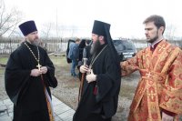 2-В Светлый Понедельник епископ Амфилохий совершил Божественную Литургию в Покровском храме города Усть-Каменогорска