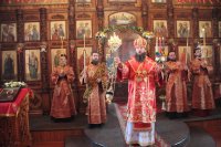 6-В Светлый Понедельник епископ Амфилохий совершил Божественную Литургию в Покровском храме города Усть-Каменогорска