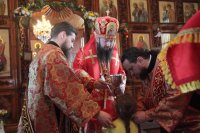 20-В Светлый Понедельник епископ Амфилохий совершил Божественную Литургию в Покровском храме города Усть-Каменогорска