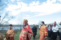 25-В Светлый Понедельник епископ Амфилохий совершил Божественную Литургию в Покровском храме города Усть-Каменогорска