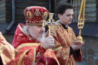 33-В Светлый Понедельник епископ Амфилохий совершил Божественную Литургию в Покровском храме города Усть-Каменогорска