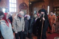 41-В Светлый Понедельник епископ Амфилохий совершил Божественную Литургию в Покровском храме города Усть-Каменогорска