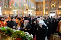 18-Епископ Усть-Каменогорский и Семипалатинский Амфилохий принял участие в торжествах, начавшихся в Астане по случаю 145-летия основания Туркестанской епархии и принесения в главный храм страны мироточивой иконы Божией Матери "Умягчение злых сердец"