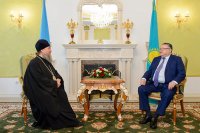 4-Управляющий Усть-Каменогорской епархией посетил мероприятия, проходившие в духовно-культурном центре Казахстанского Митрополичьего округа в Астане, посвященные 145-летию учреждения Туркестанской епархии