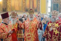 3-В Успенском соборе Казахстанской столицы епископ Амфилохий сослужил Главе Митрополичьего округа за Божественной Литургией в память 145-летия учреждения Туркестанской епархии