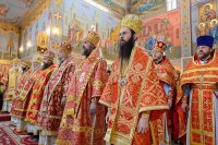 10-В Успенском соборе Казахстанской столицы епископ Амфилохий сослужил Главе Митрополичьего округа за Божественной Литургией в память 145-летия учреждения Туркестанской епархии