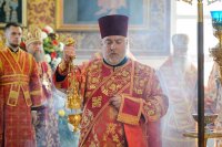 19-В Успенском соборе Казахстанской столицы епископ Амфилохий сослужил Главе Митрополичьего округа за Божественной Литургией в память 145-летия учреждения Туркестанской епархии