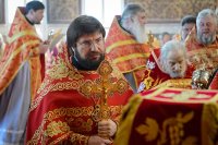 26-В Успенском соборе Казахстанской столицы епископ Амфилохий сослужил Главе Митрополичьего округа за Божественной Литургией в память 145-летия учреждения Туркестанской епархии