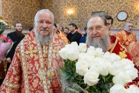 39-В Успенском соборе Казахстанской столицы епископ Амфилохий сослужил Главе Митрополичьего округа за Божественной Литургией в память 145-летия учреждения Туркестанской епархии