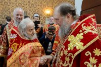 40-В Успенском соборе Казахстанской столицы епископ Амфилохий сослужил Главе Митрополичьего округа за Божественной Литургией в память 145-летия учреждения Туркестанской епархии