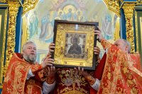 51-В Успенском соборе Казахстанской столицы епископ Амфилохий сослужил Главе Митрополичьего округа за Божественной Литургией в память 145-летия учреждения Туркестанской епархии