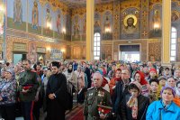 55-В Успенском соборе Казахстанской столицы епископ Амфилохий сослужил Главе Митрополичьего округа за Божественной Литургией в память 145-летия учреждения Туркестанской епархии