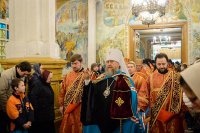 8-В неделю о Страшном Суде епископ Амфилохий сослужил митрополиту Астанайскому и Казахстанскому Александру в Вознесенском соборе Алма-Аты