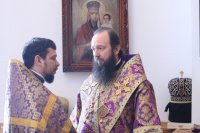 24-В Неделю Крестопоклонную Великого поста епископ Амфилохий совершил Божественную Литургию в Свято-Зиновьевском храме города Усть-Каменогорска