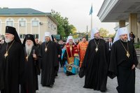 5-Мироточивый образ Богородицы «Умягчение злых сердец» принесен в Алма-Ату. Молебном перед святыней началось празднование 145-летия Туркестанской епархии в Южной столице страны